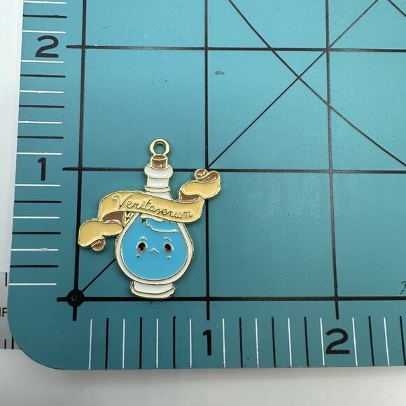 Set Of 4 Magical Potion Bottle Enamel Charms Pendants Necklace Bracelet - Picture 9 of 10